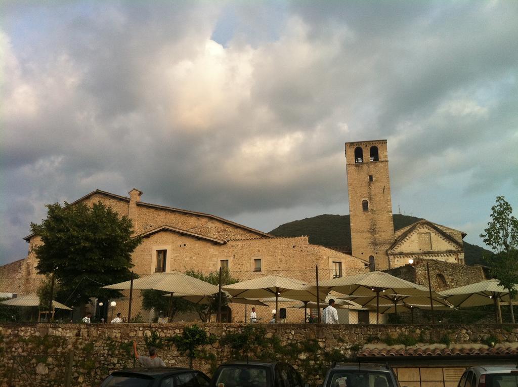 斯波莱托Casa Religiosa Di Ospitalita San Ponziano住宿加早餐旅馆 外观 照片